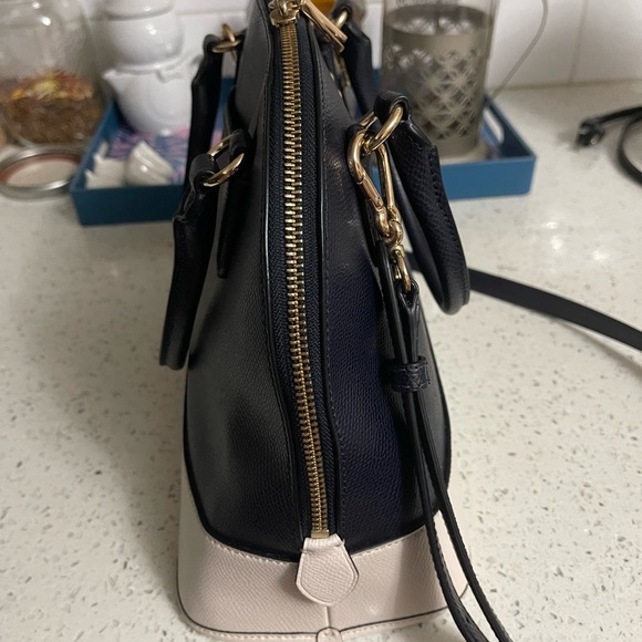 Coach shoulder bag - Picture 3 of 7